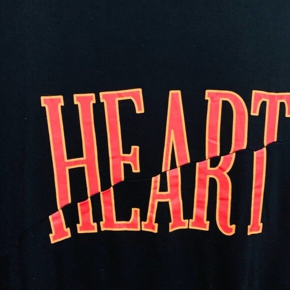 Zara black top women pullover long sleeve "HEART" tee size M - Picture 2 of 4